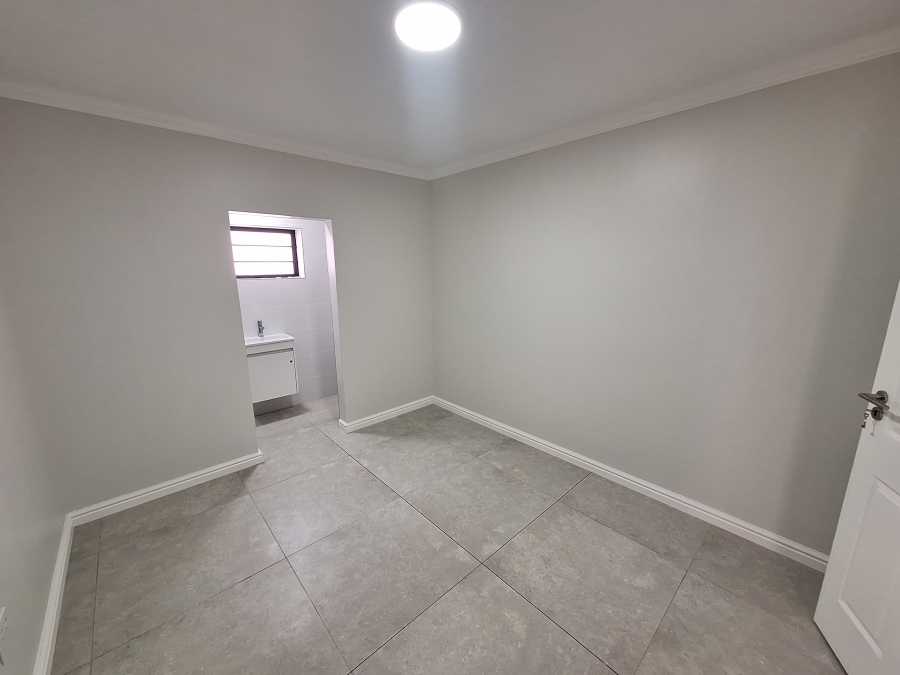 4 Bedroom Property for Sale in Noorsekloof Eastern Cape